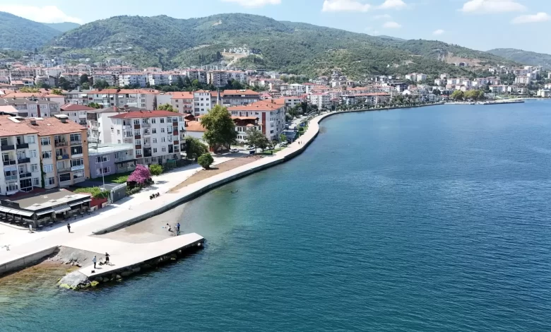 Değirmendere sahili dalga kırıcı setle güçlendirildi
