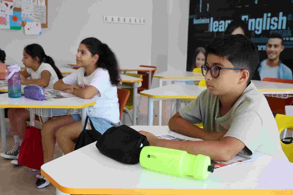 Genç Akademi’de Yaz Kursları Devam Ediyor