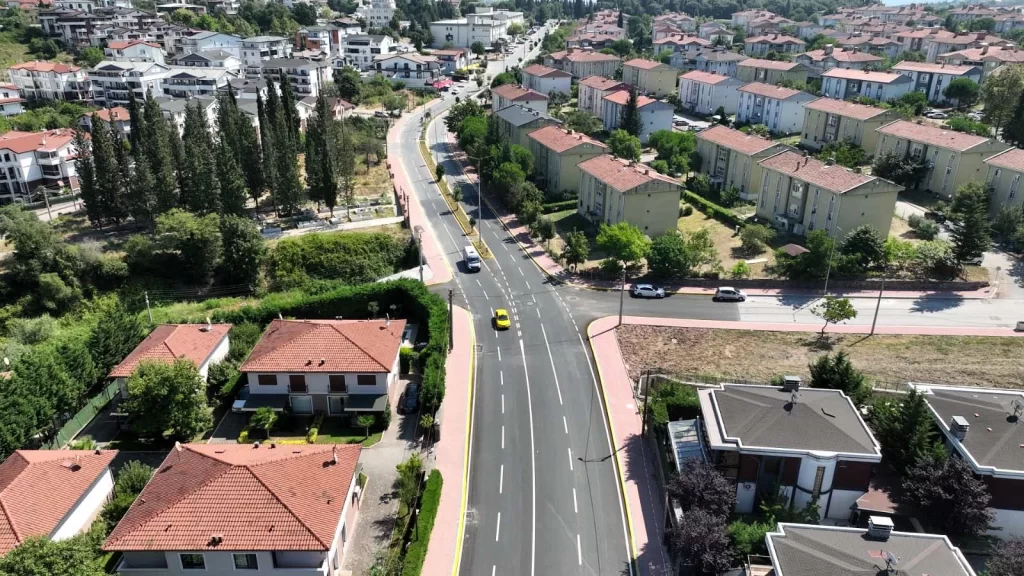 Gölcük Örcün’de ulaşımın çehresi değişti - görsel 3