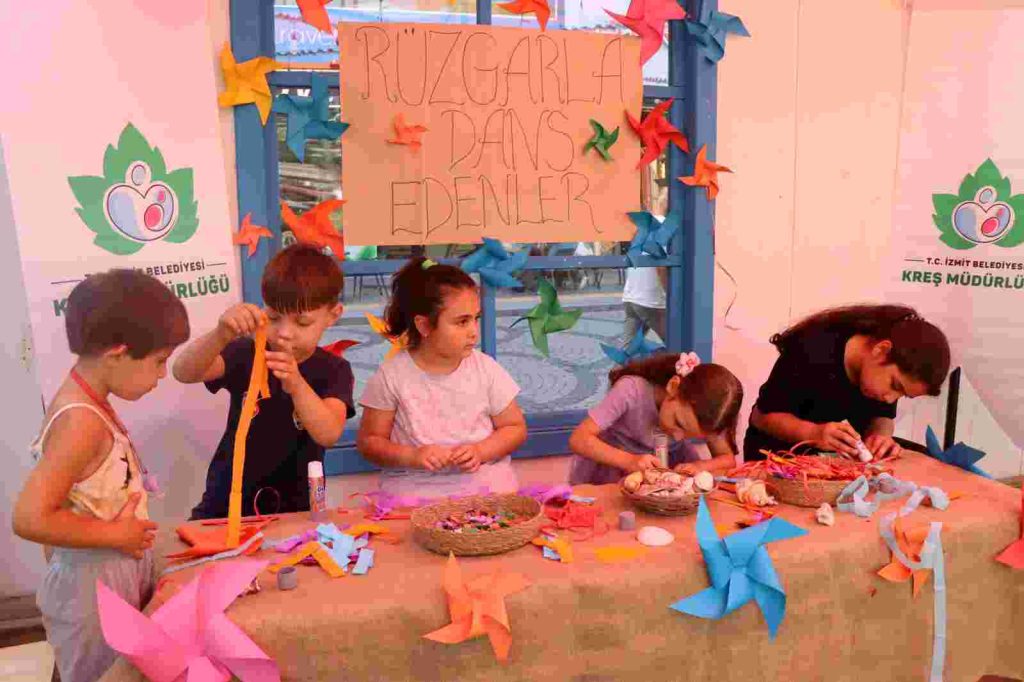 İzmit Belediyesi Çocuk Atölyeleri ağustos ayında da devam ediyor