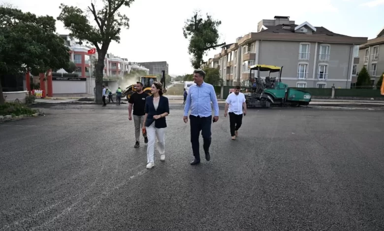 Kartepe’de Asfalt Çalışmaları Devam Ediyor