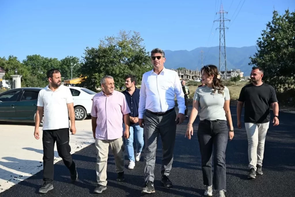 Kartepe’de Asfalt Çalışmaları Hız Kesmeden Sürüyor - görsel 3