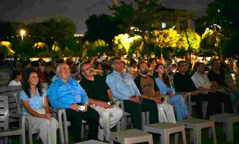 Kartepe’de Yaz Akşamları Açık Hava Sinemasıyla Renkleniyor