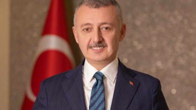 Kocaeli Büyükşehir Belediye Başkanı Tahir Büyükakın