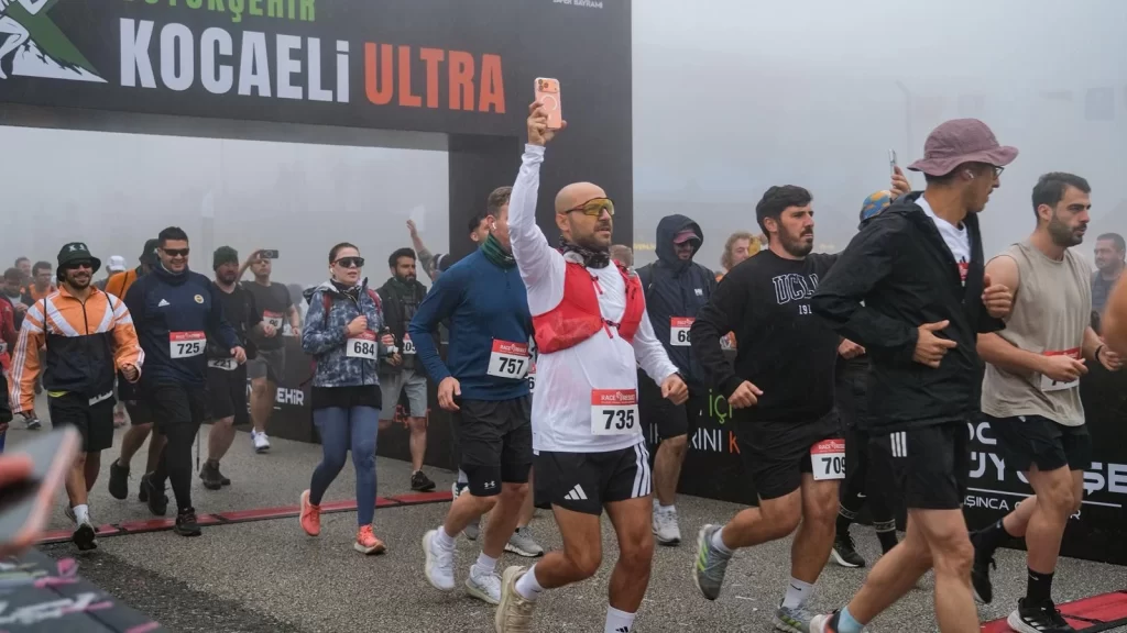 Kocaeli Ultra Trail büyük coşkuyla start aldı - görsel 3