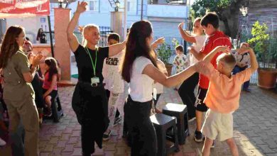 Sepetçi’de Köyde Şenlik Var ile çocuklar unutulmaz bir akşam yaşadı