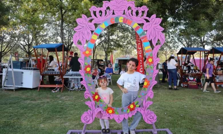 4 Kadın ve — 4. Kadın ve Çocuk Festivali birbirinden renkli etkinlerle tamamlandı (REVİZE)