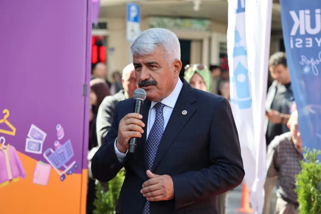 Alışveriş festivali Gölcük’te ticareti canlandırdı - görsel 3