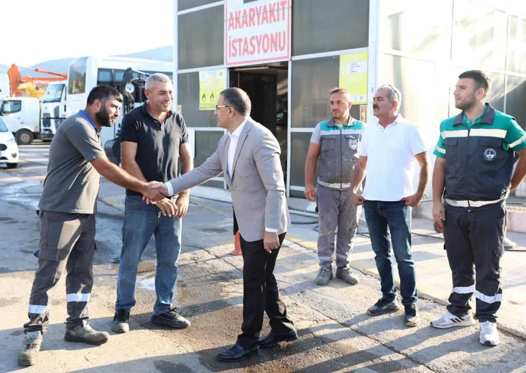 Başkan Gökçe: Hep Birlikte Daha Güzel Bir Derince İçin Çalışıyoruz - görsel 2