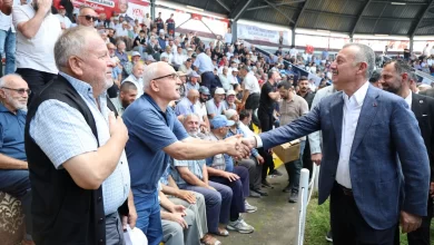 Başkan Büyükakın’a İshakçılar’da sevgi seli