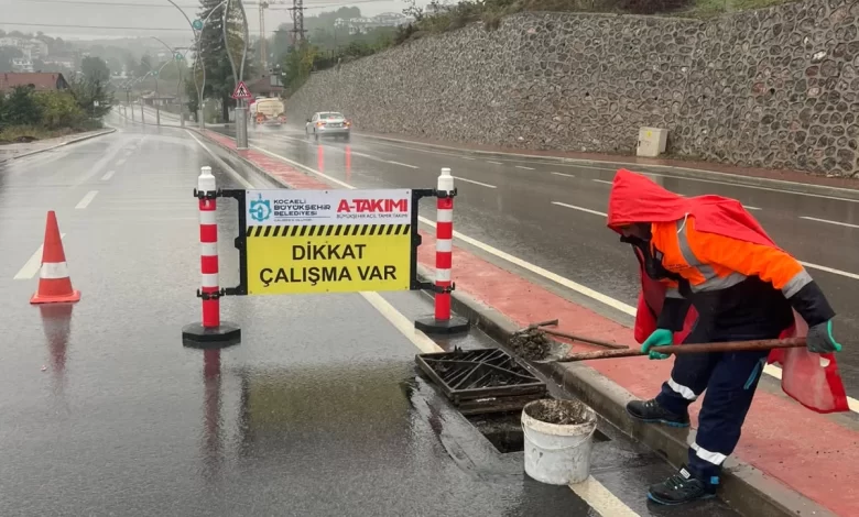 Büyükşehir ekipleri yağışa karşı teyakkuzda
