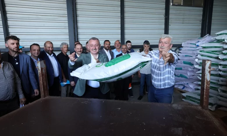 Büyükşehir’den çiftçiye yüzde 50 hibeli tohum desteği