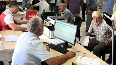 Büyükşehir’in tohum desteğine üreticiden yoğun ilgi
