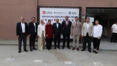 Dilovası’nda Eğitime Destek Sürüyor 1. Sınıf Öğrencilerine Kırtasiye Malzemesi Dağıtıldı