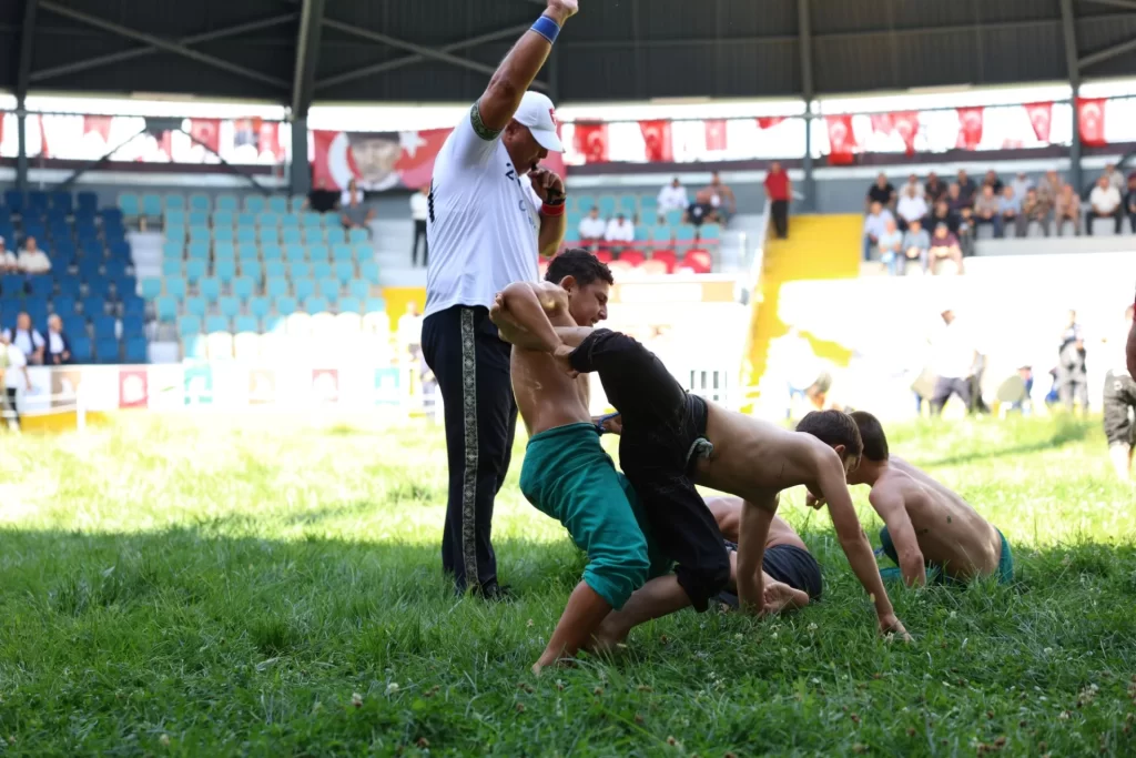 İshakçılar Yağlı Pehlivan Güreşleri’nde Heyecan Başladı - görsel 4