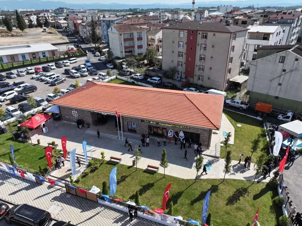 Gebze Şehit Yakınları ve Gazi Evi hizmete açıldı - görsel 2