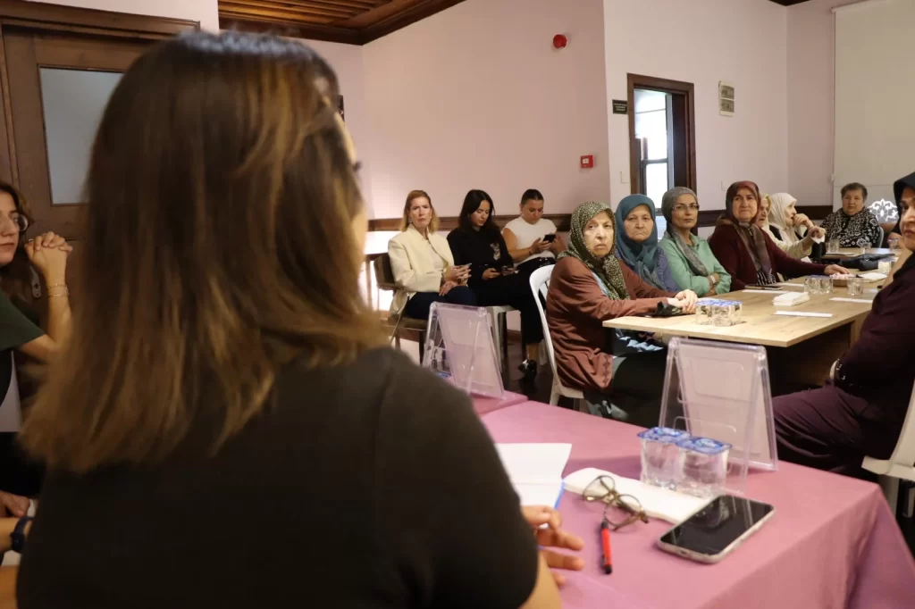Hacı Hasanlı kadınlar Kadın Kadına Konak Buluşması’nda bir araya geldi - görsel 4