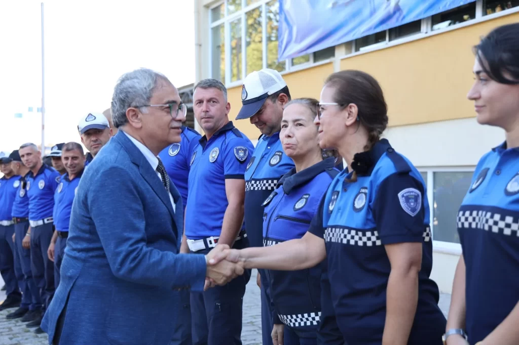 Hayri Baraçlı’dan zabıtaya 200. yıl ziyareti - görsel 2