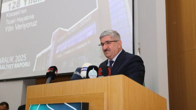 KOTO Başkanı Necmi Bulut, seçim öncesi son meclis toplantısında konuşuyor
