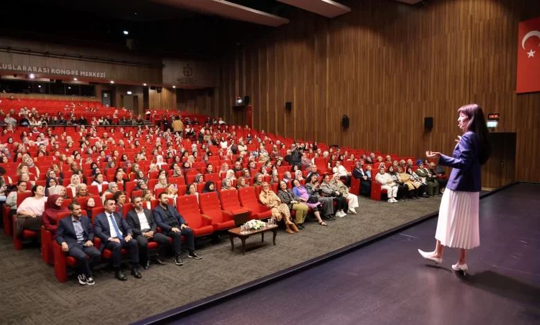 Kangal, okula uyumun şifrelerini verdi