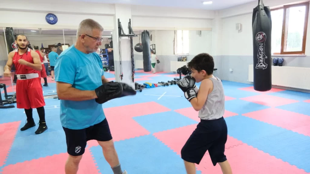 Kartepe’de 3 Bin 700 Öğrenci Sporla Buluştu - görsel 4