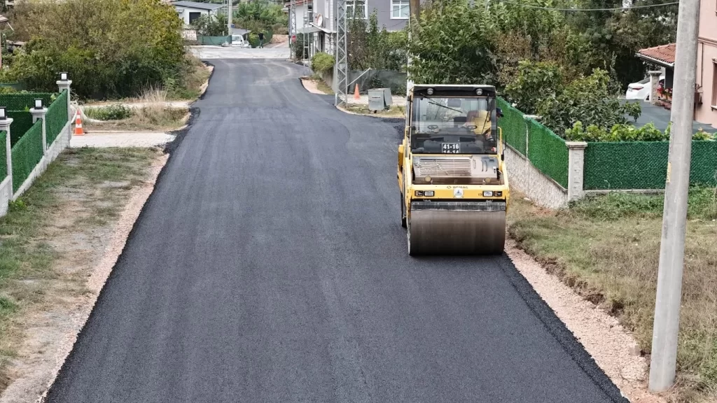 Kartepe’de Çalışmalar Mahalle Mahalle Sürüyor - görsel 3