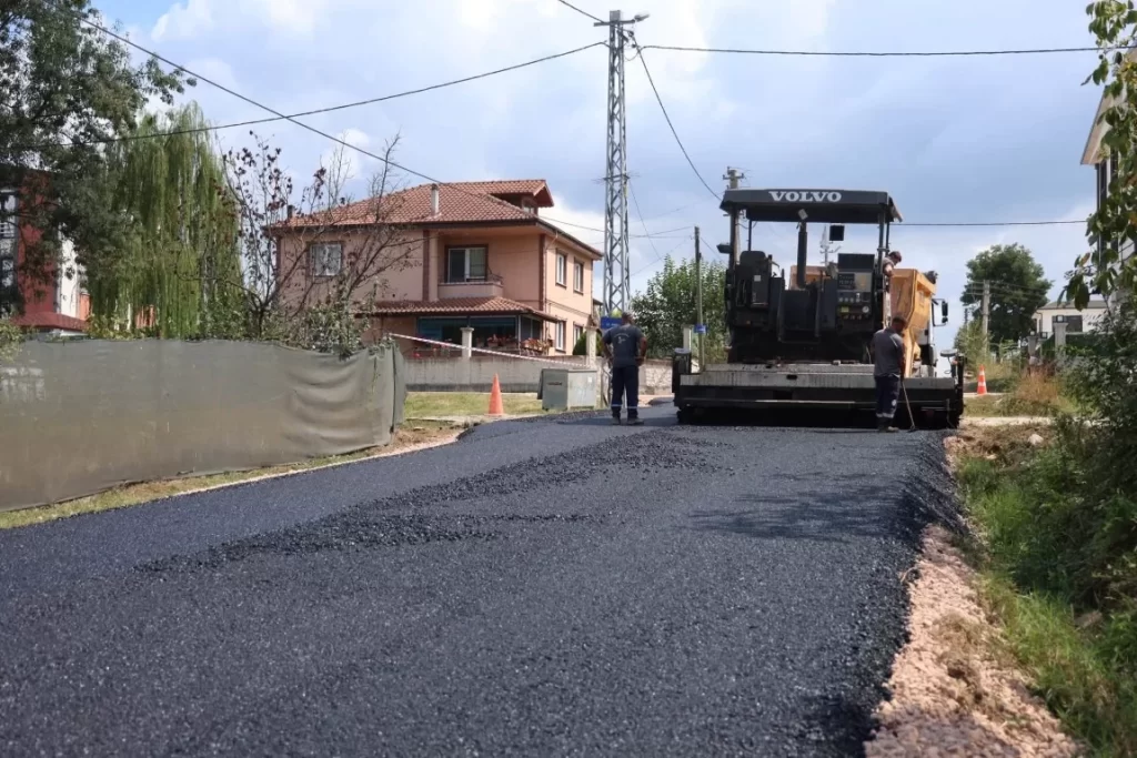 Kartepe’de Çalışmalar Mahalle Mahalle Sürüyor - görsel 4