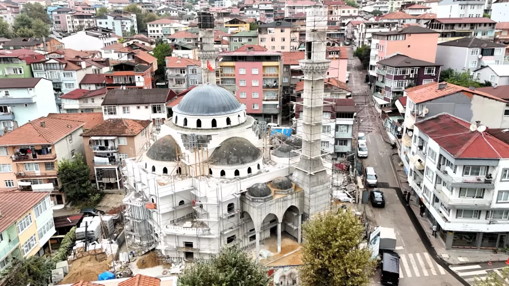 Kuruçeşme Merkez Camii’nde siluet ortaya çıkıyor - görsel 3