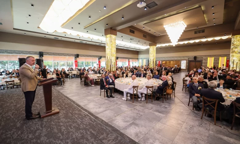 Vali Aktaş ve Başkan Büyükakın, şehit aileleri ve gaziler ile bir araya geldi; Büyükakın: “Sizler için ne yaparsak yapalım…