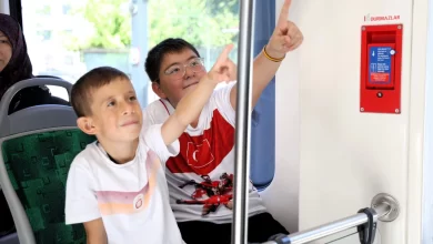 Yolculuk kurallarını sevdirerek öğretiyorlar