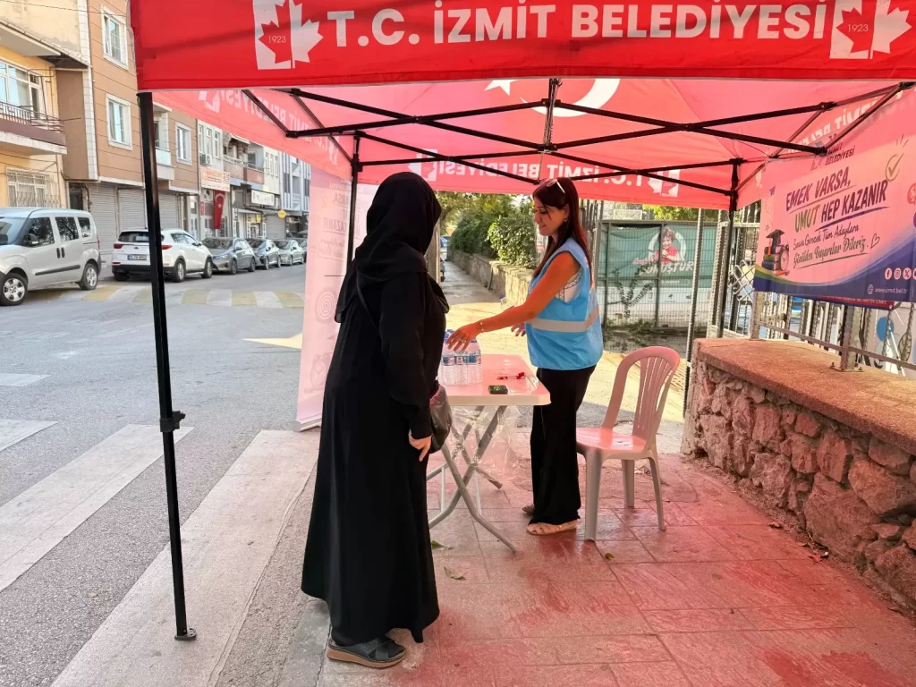 İzmit Belediyesi, KPSS’ye giren adayları yine yalnız bırakmadı - görsel 2