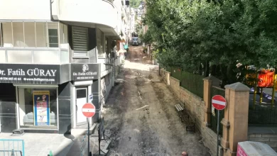 İzmit Belediyesi, Yukarı Pazar Caddesi’ni yeniliyor