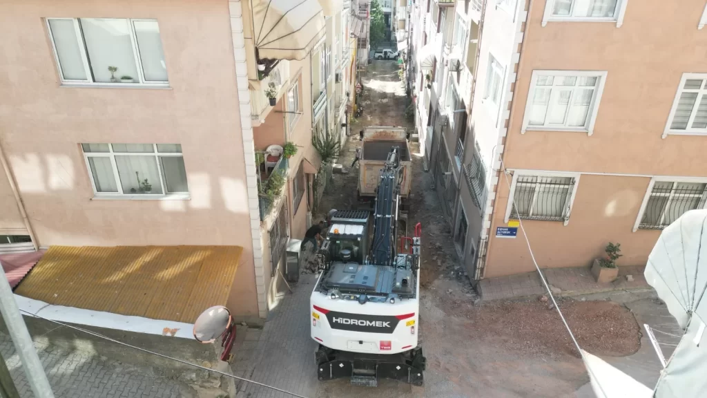 İzmit Belediyesi, Yukarı Pazar Caddesi’ni yeniliyor - görsel 3