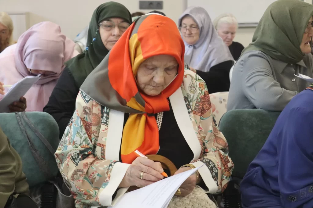 İzmit Belediyesinden dijital dolandırıcılığa karşı farkındalık eğitimi - görsel 3