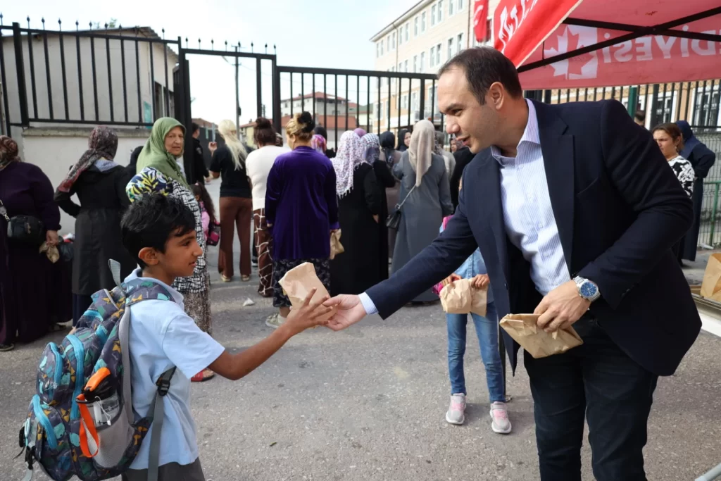 İzmit Belediyesinin Beslenme Saati Projesi öğrencileri ve velileri mutlu ediyor - görsel 2