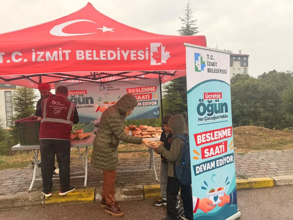 İzmit Belediyesinin Beslenme Saati Projesi yeni dönemde de öğrencilerin yanında - görsel 2