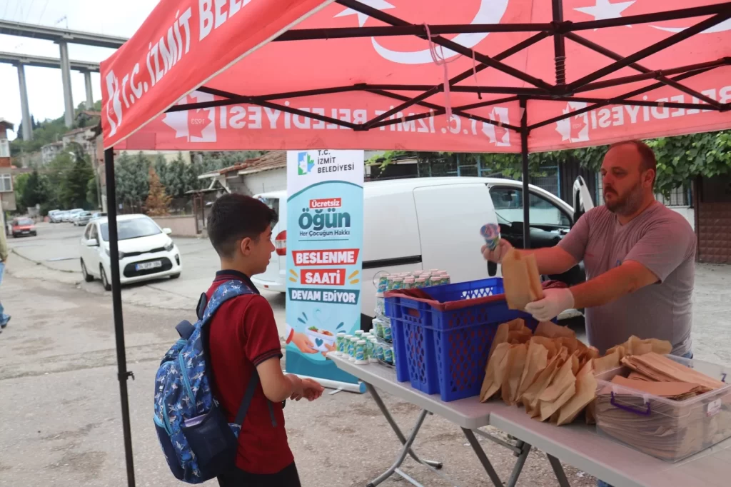 İzmit’te Beslenme Saati Projesi yeni eğitim yılında da sürüyor - görsel 4