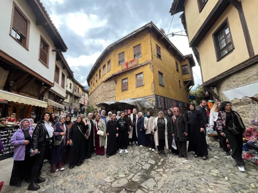 DİLOVASI BELEDİYESİ’NDEN GÖNÜLLERE DOKUNAN BURSA GEZİSİ - görsel 2