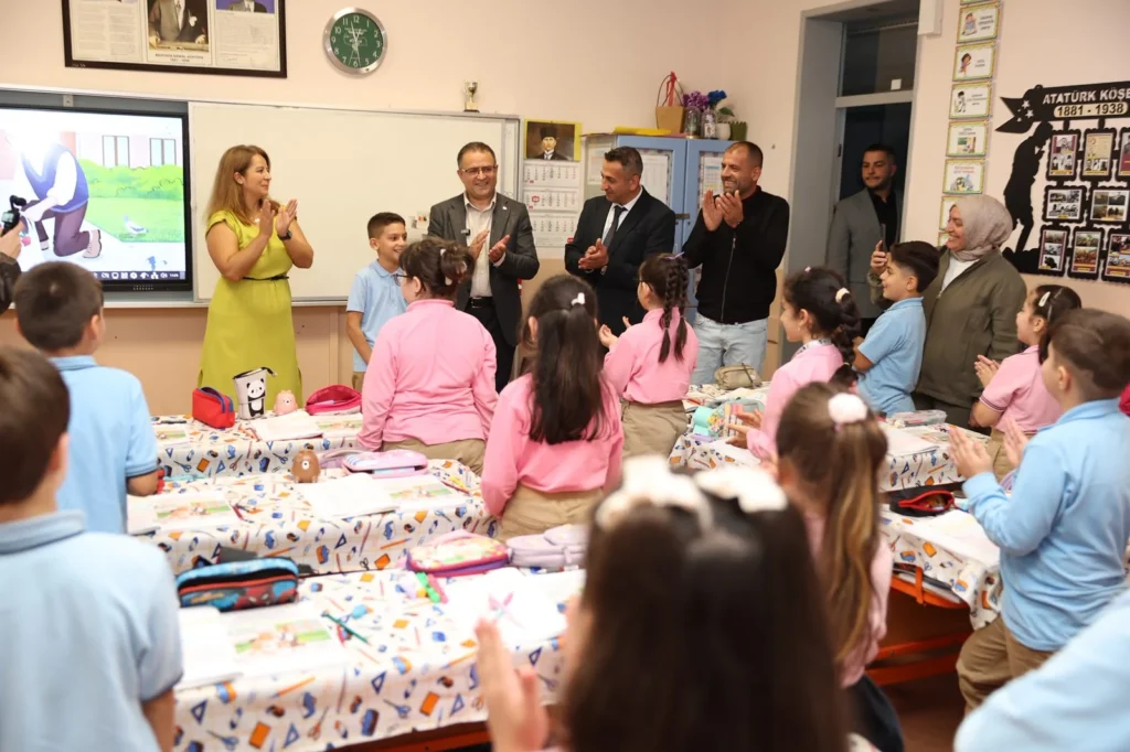 Başkan Gökçe, Öğrencileri Yalnız Bırakmıyor - görsel 3