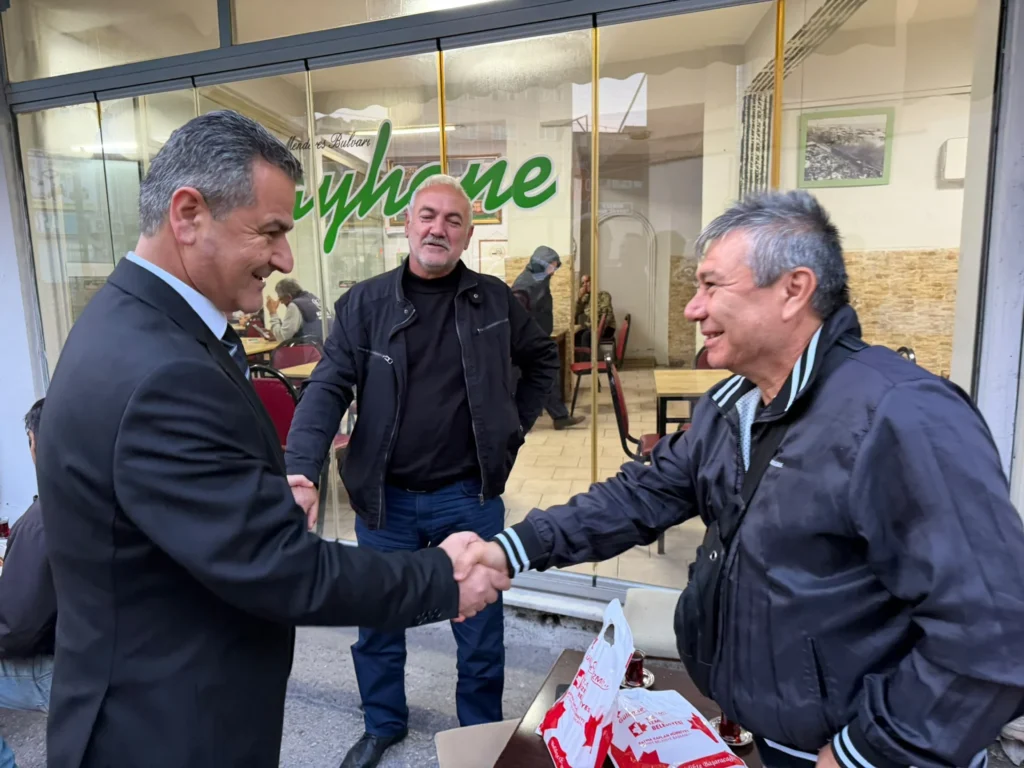 Başkan Vekili Lütfü Obuz güne emekçileri ziyaret ederek başladı - görsel 2