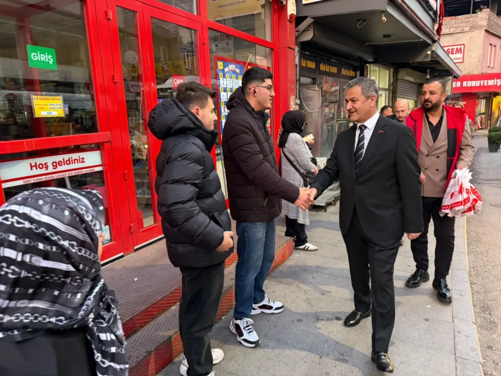 Başkan Vekili Lütfü Obuz güne emekçileri ziyaret ederek başladı - görsel 4