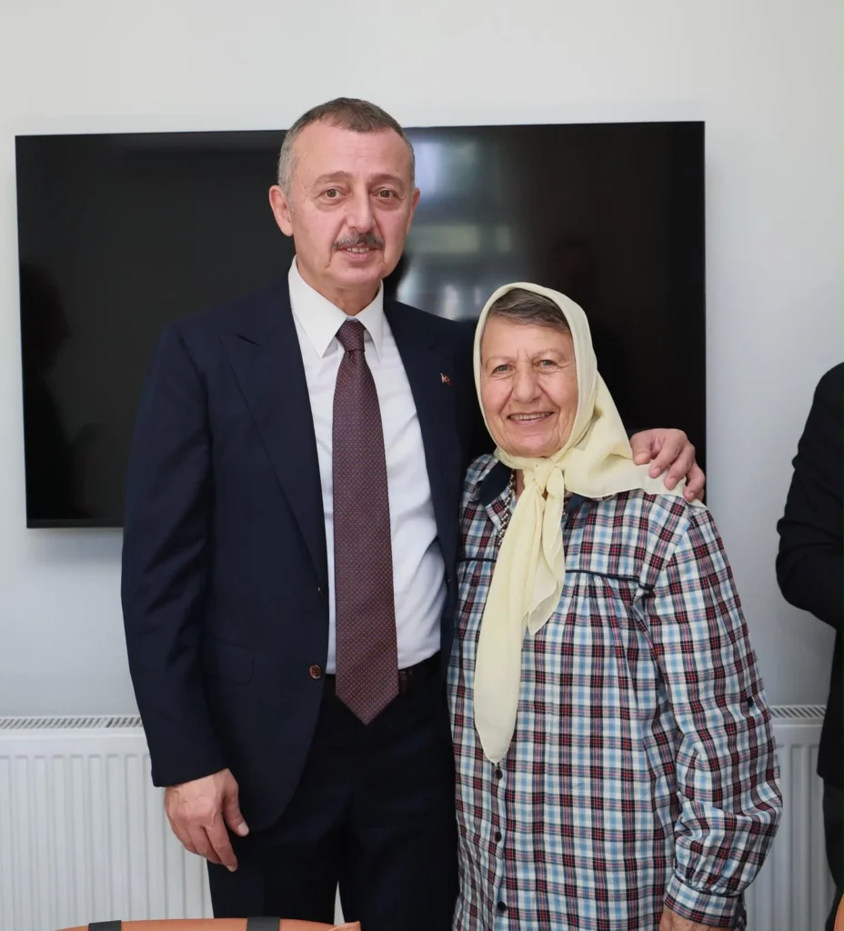 Başkan Büyükakın: “Biz büyüklerimizi sayarak büyüdük” - görsel 3
