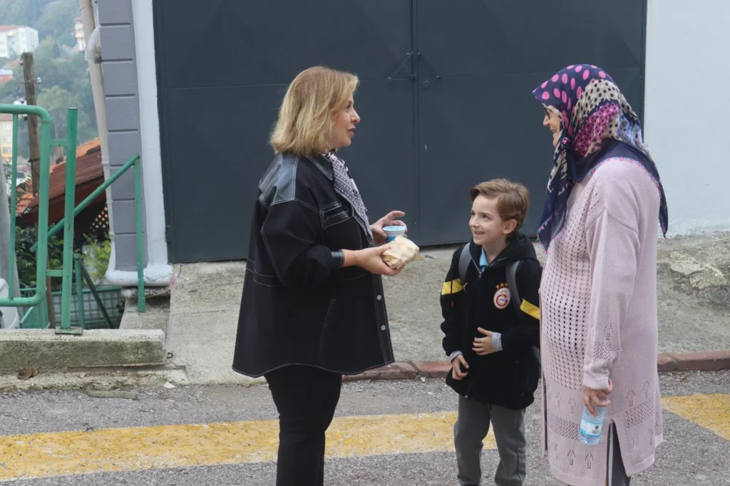 Beslenme Saati Projesi devam ediyor - görsel 3
