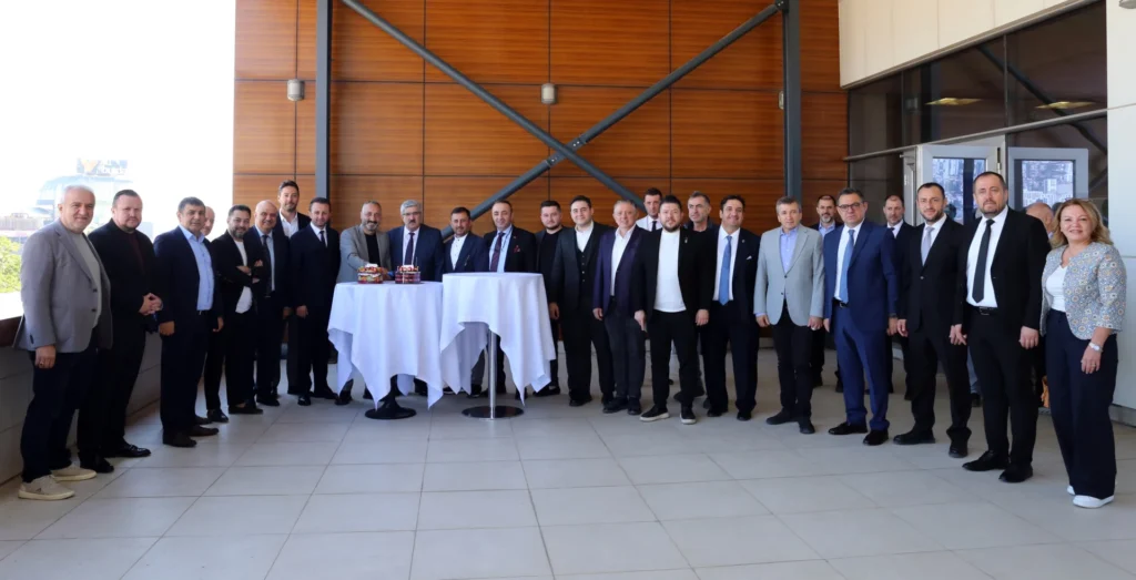 Necmi Bulut, yeniden Kocaeli Ticaret Odası Yönetim Kurulu Başkanlığına seçildi - görsel 2