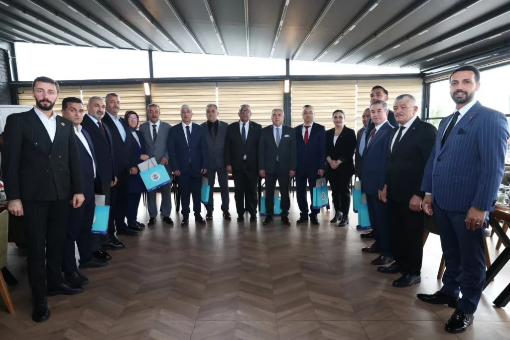 Dilovası'nda Muhtarlar Günü Buluşması - görsel 4