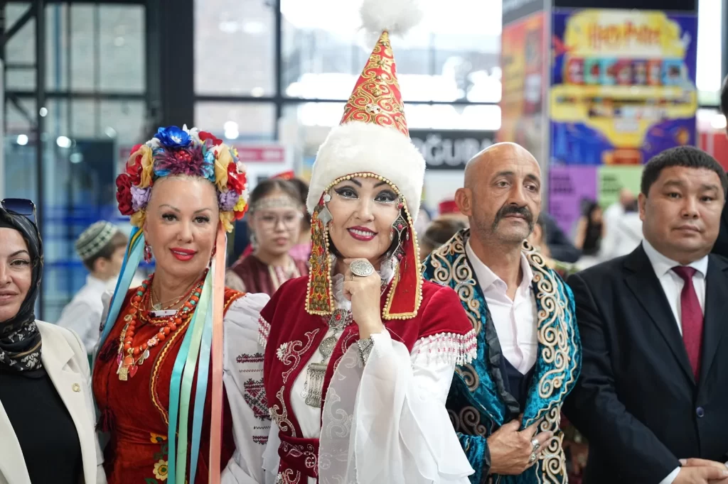 Her yaştan okur bu fuarda - görsel 3
