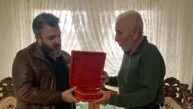 İzmit Belediyesi Gazilere vefa ziyaretlerini sürdürüyor