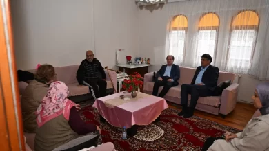 Kartepe’de Büyüklere Gönül Ziyareti