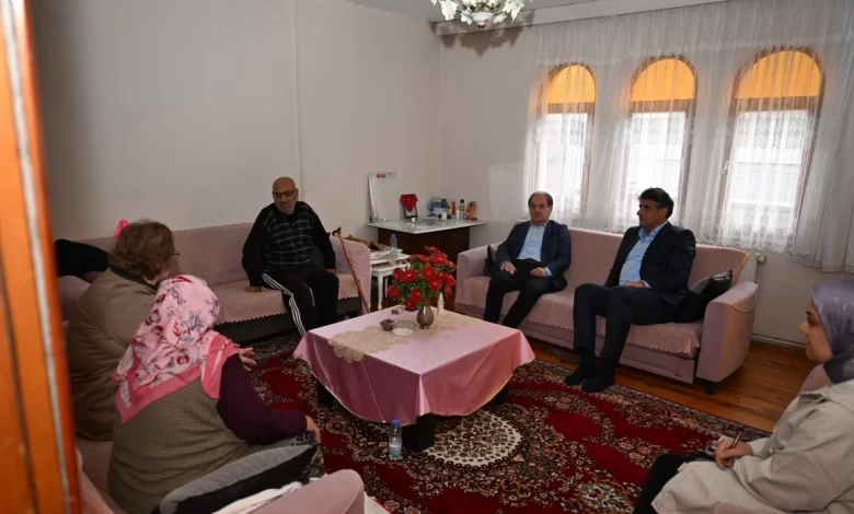 Kartepe’de Büyüklere Gönül Ziyareti
