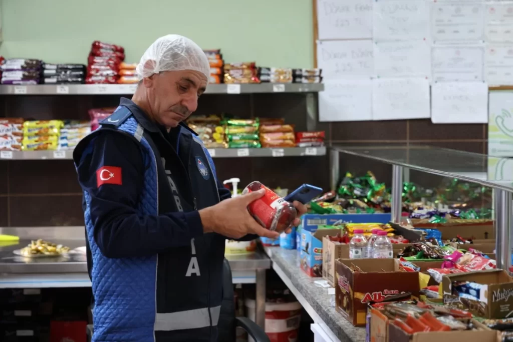 Kartepe’de Okul Kantinlerine Sıkı Denetim - görsel 4